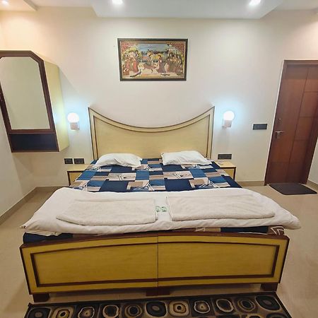 Hotel Tourist Rest House Agra Agra  Exterior photo