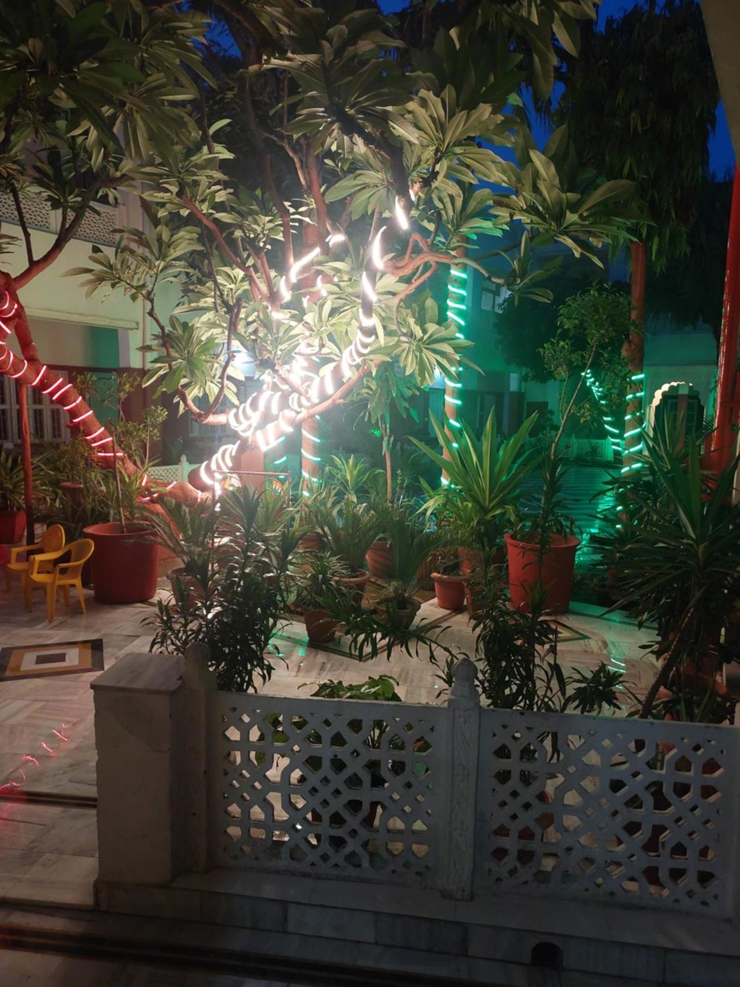 Hotel Tourist Rest House Agra Agra  Exterior photo